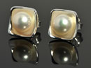 Handmade silver stud earrings with pearls